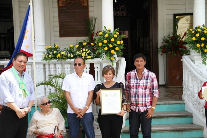Center receives recognition during the Don Mariano Awards 2013